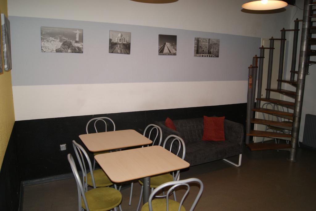 Happy Hostel Будапешт Номер фото